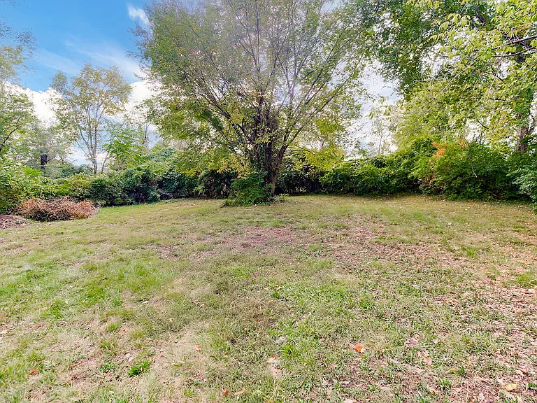 5424 Bellefontaine Ave — Photo 30