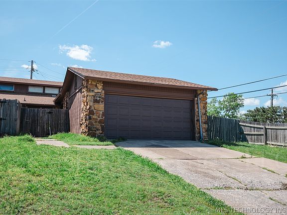 2nd image of 5104 S 75th East Ave
