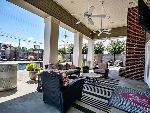4th image of 700 15th St Unit 2104