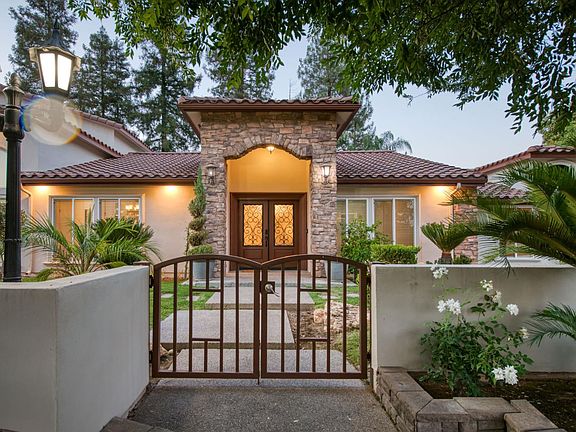 4th image of 2510 W San Ramon Ave