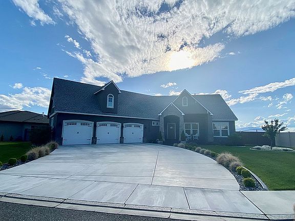 2nd image of 2353 Eagle Ridge Ct