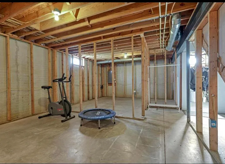 1056 Winding Creek Ln — Photo 46
