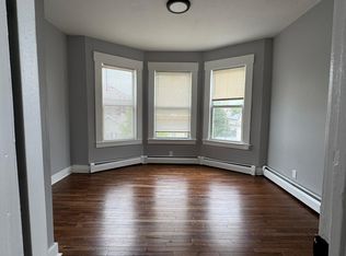 390 Poplar St #3L, New Haven, CT 06513