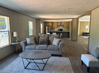 301 Garden Rd, Eden, NC 27288