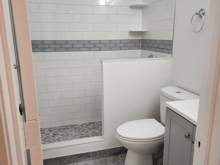 111 Norway St #B2 — Photo 12