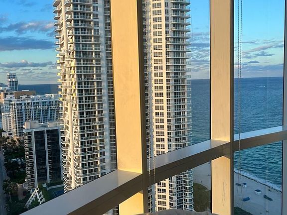 3rd image of 6301 Collins Ave APT 3107