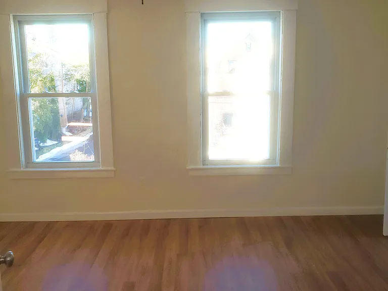 26 Arlington St #2 — Photo 9