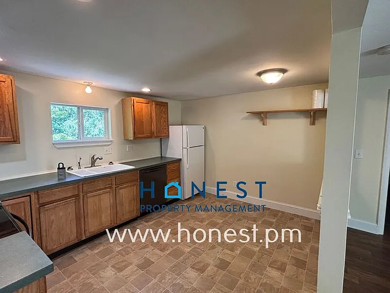 60 Cumberland St #2 — Photo 3