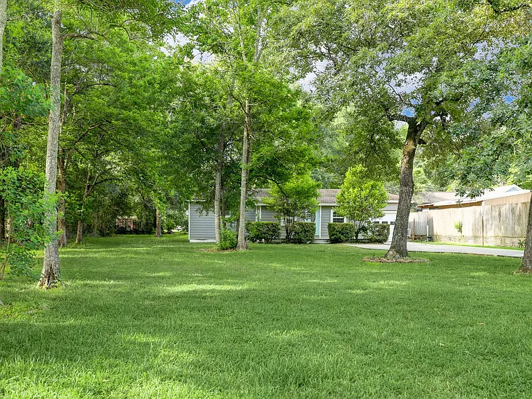 9193 Lucille Ln — Photo 4