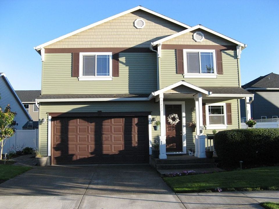 1st image of 2629 N Holladay Dr