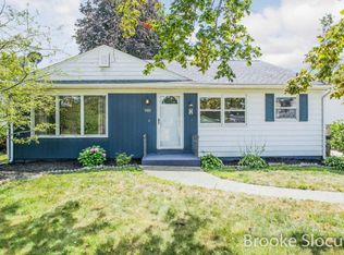 900 Sluyter St SE, Kentwood, MI 49508