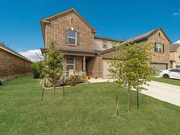 11315 Edelweiss — Photo 2