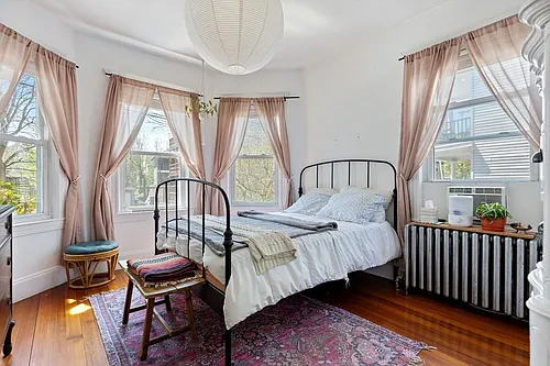 17 Germania St #1 Photo 1