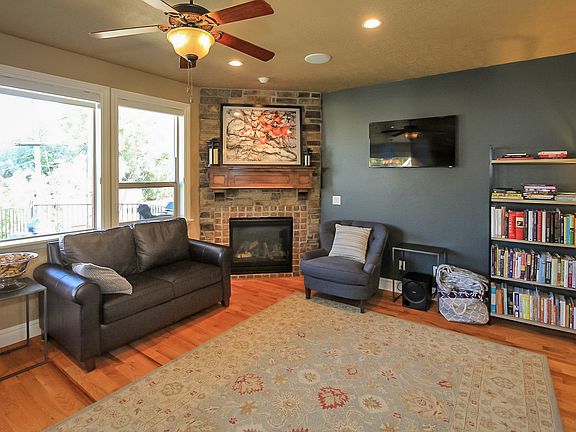 5th image of 5809 S Blue Flax Ln
