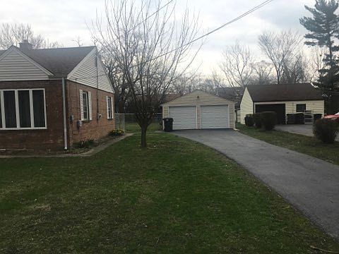 3rd image of 17607 S 66th Ct