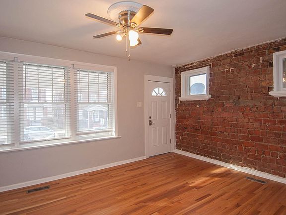 2nd image of 3911 Miami St Floor 1