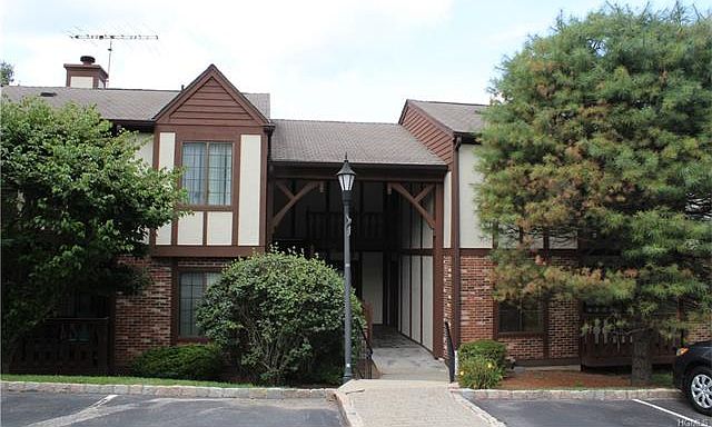 1st image of 118 Foxwood Cir #118