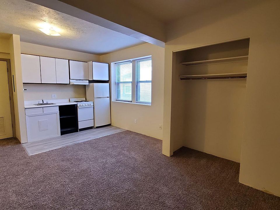 1st image of 2209 Jones St #4D