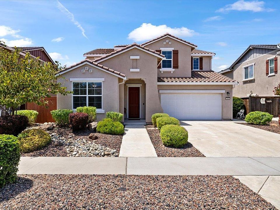 1st image of 830 Marina Grande Way