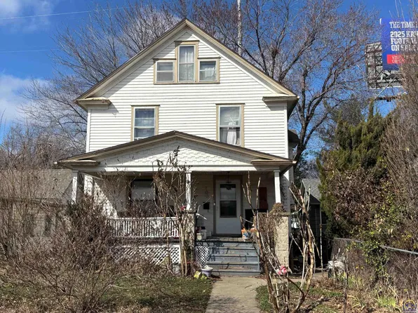 207 SW Van Buren St, Topeka, KS 66603