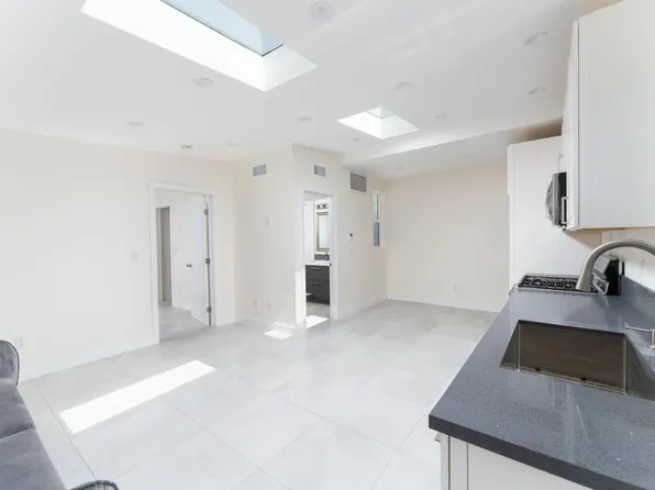 537 Spencer St #A, Glendale, CA 91202