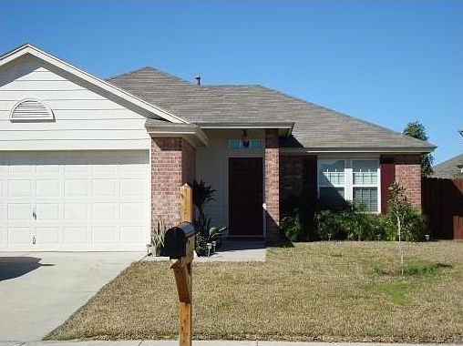 1st image of 1208 Sacramento Dr