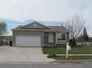 2371 W 2150 S, Syracuse, UT 84075