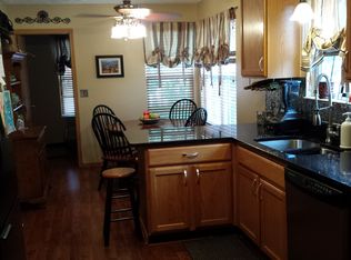 5835 Trailwater Ln, Hilliard, OH 43026