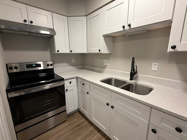 8822 N Lemon Creek Rd #8 — Photo 5