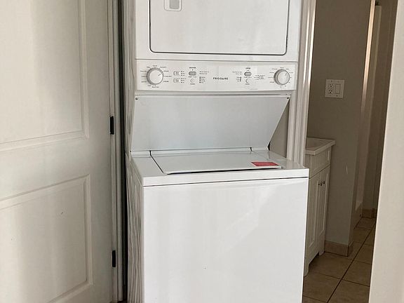 5th image of 1234 N 725 W