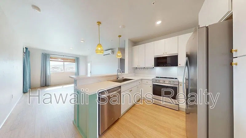 2 bed, 2.0 bath, 971 sqft, $3,500 — Photo 3