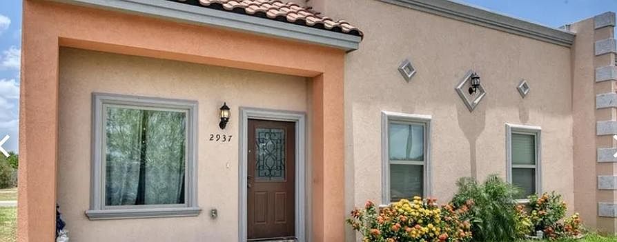 1st image of 2937 Allen Dr