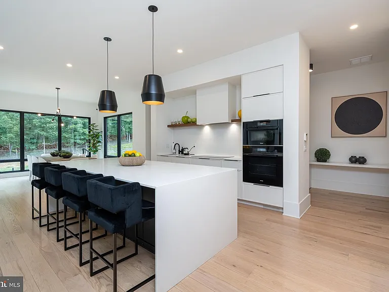 40388 Manbar Ln — Photo 15