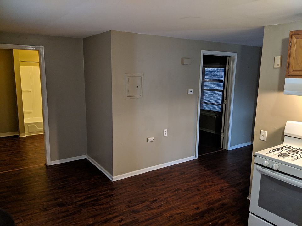 1st image of 1073 Grant St APT 9