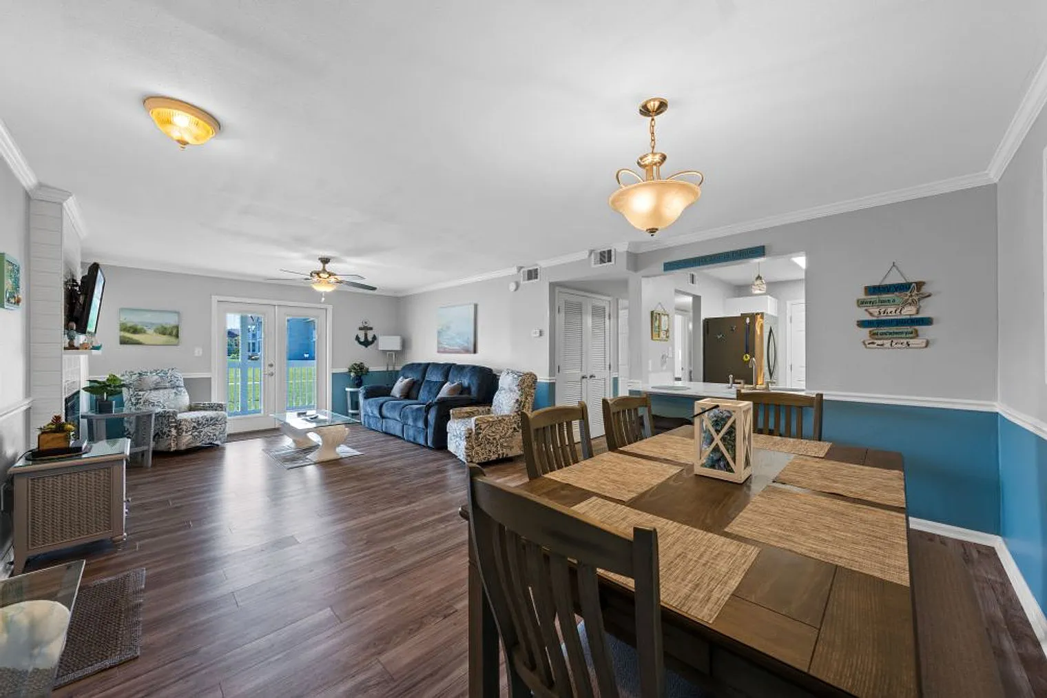 3 bed, 2.0 bath, 1194 sqft, $6,938 — Photo 4