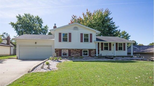 1st image of 139 Carter Cir