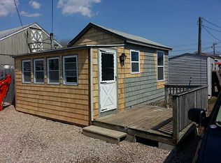 689 Succotash Rd #D, South Kingstown, RI 02879