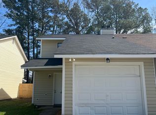 26 S Onsville Pl, Jacksonville, NC 28546