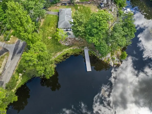 257 Hudson Ave, Hopatcong Boro, NJ 07843