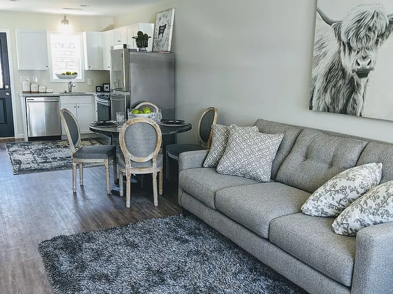 244 River Valley Cir — Photo 2