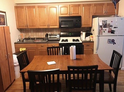 1st image of 3106 31st St