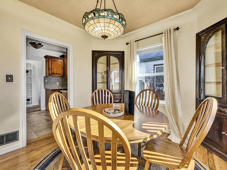 2306 W Madison Ave — Photo 14