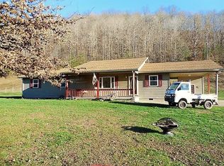 262 Dog Trot Rd, Frenchburg, KY 40322