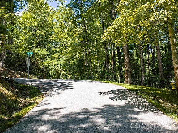5th image of 99999 Sabine Dr #2A