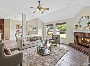 9015 Colfax Rdg, Helotes, TX 78023