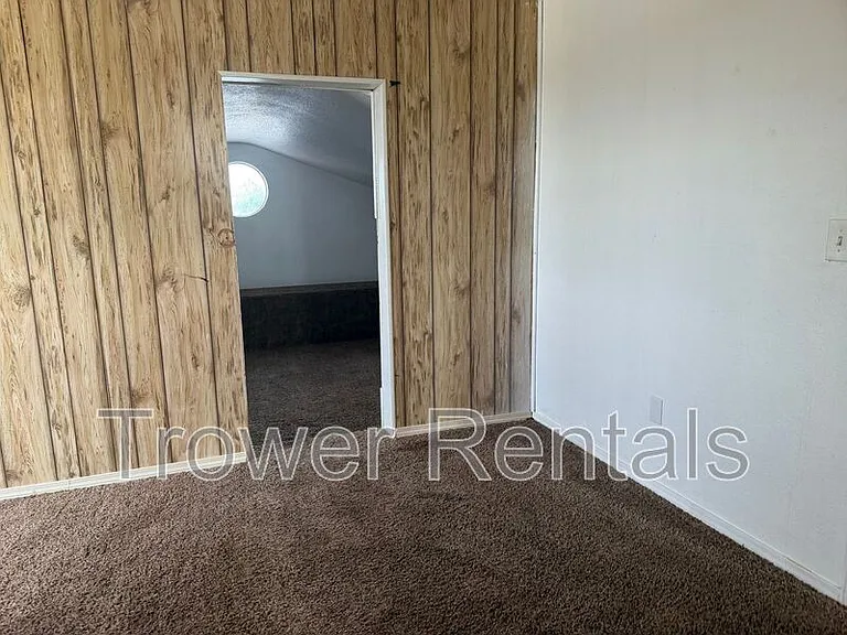 406 San Jacinto St — Photo 7