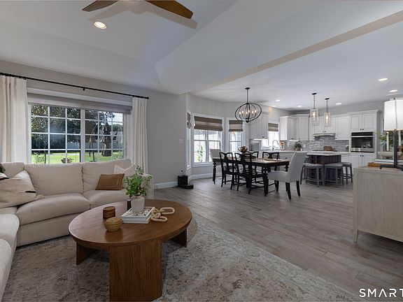 4th image of 29 Beverly Drive