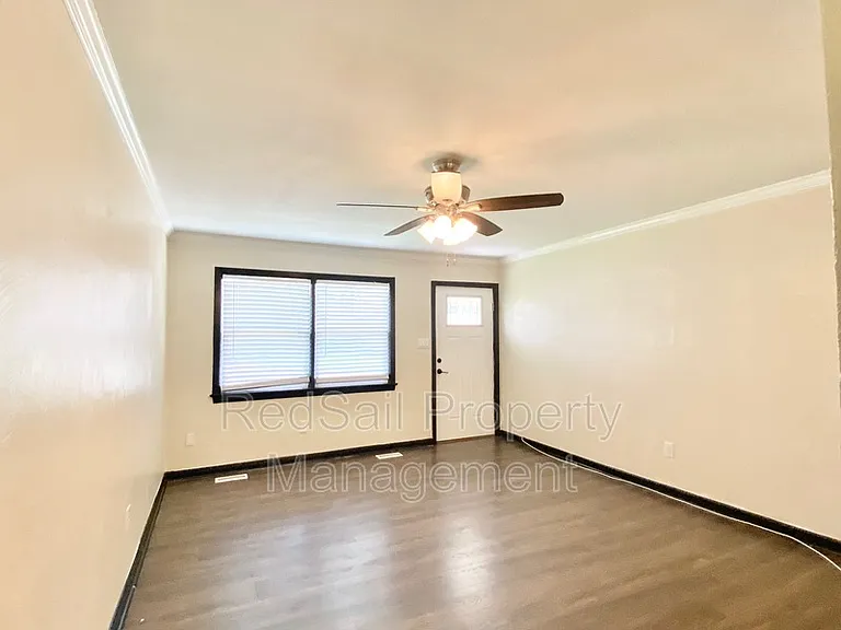 37 Pennwood Dr — Photo 4