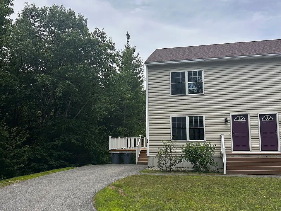 23 Woodcock Dr #A