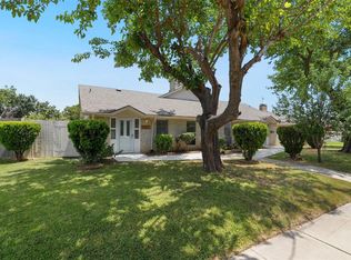 13571 Red Fern Ln, Dallas, TX 75240